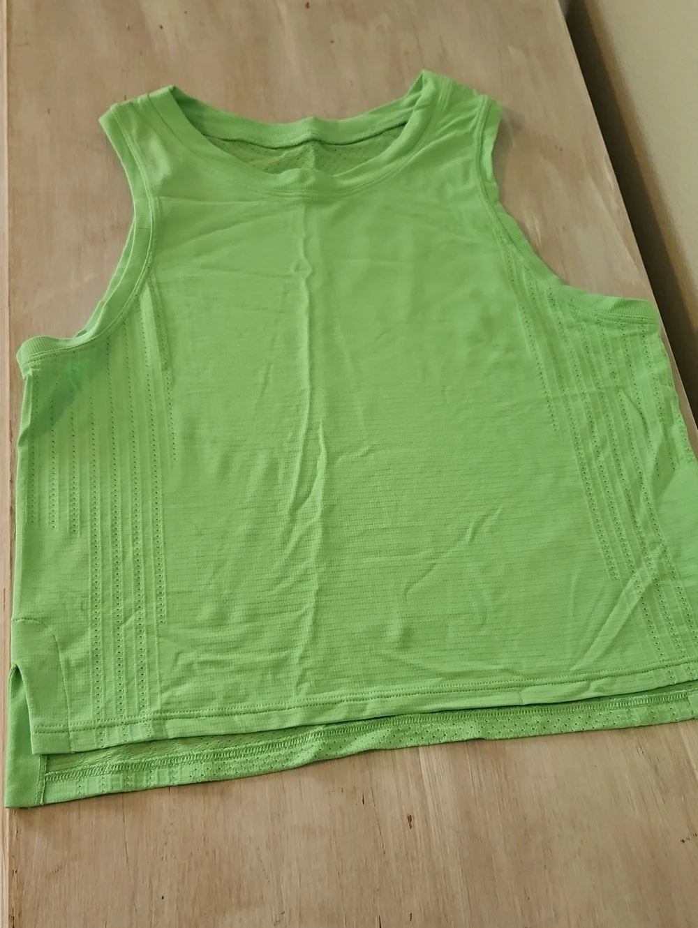Women’s Lululemon Cropped Tank Top - Lime Green